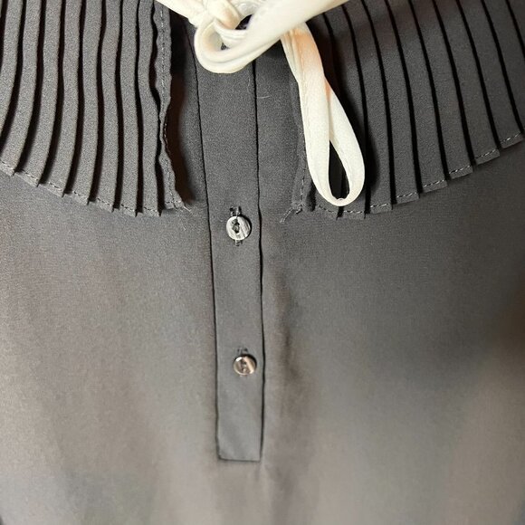 Zara Blouse Womens Size XS Black and White Peter Pan Pleated Collar Sleeveless - Picture 8 of 14